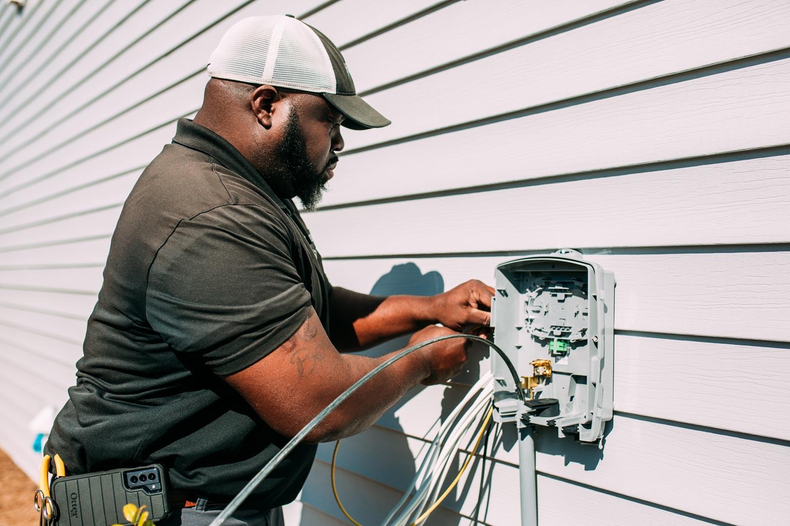 HOMETELECOM EMPLOYEE SPOTLIGHT