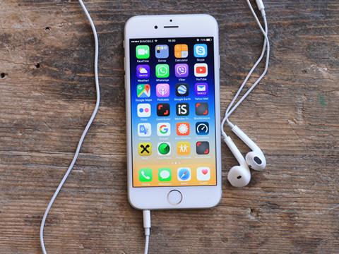 how to free up iPhone storage