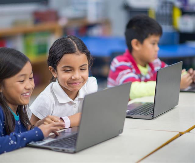 How Fiber Internet Helps to Improve Education